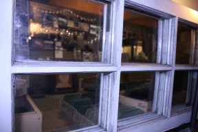 mirror window