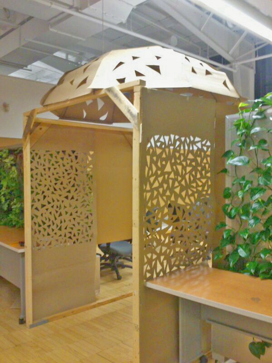 Read more about the article creative umbrella reuse!