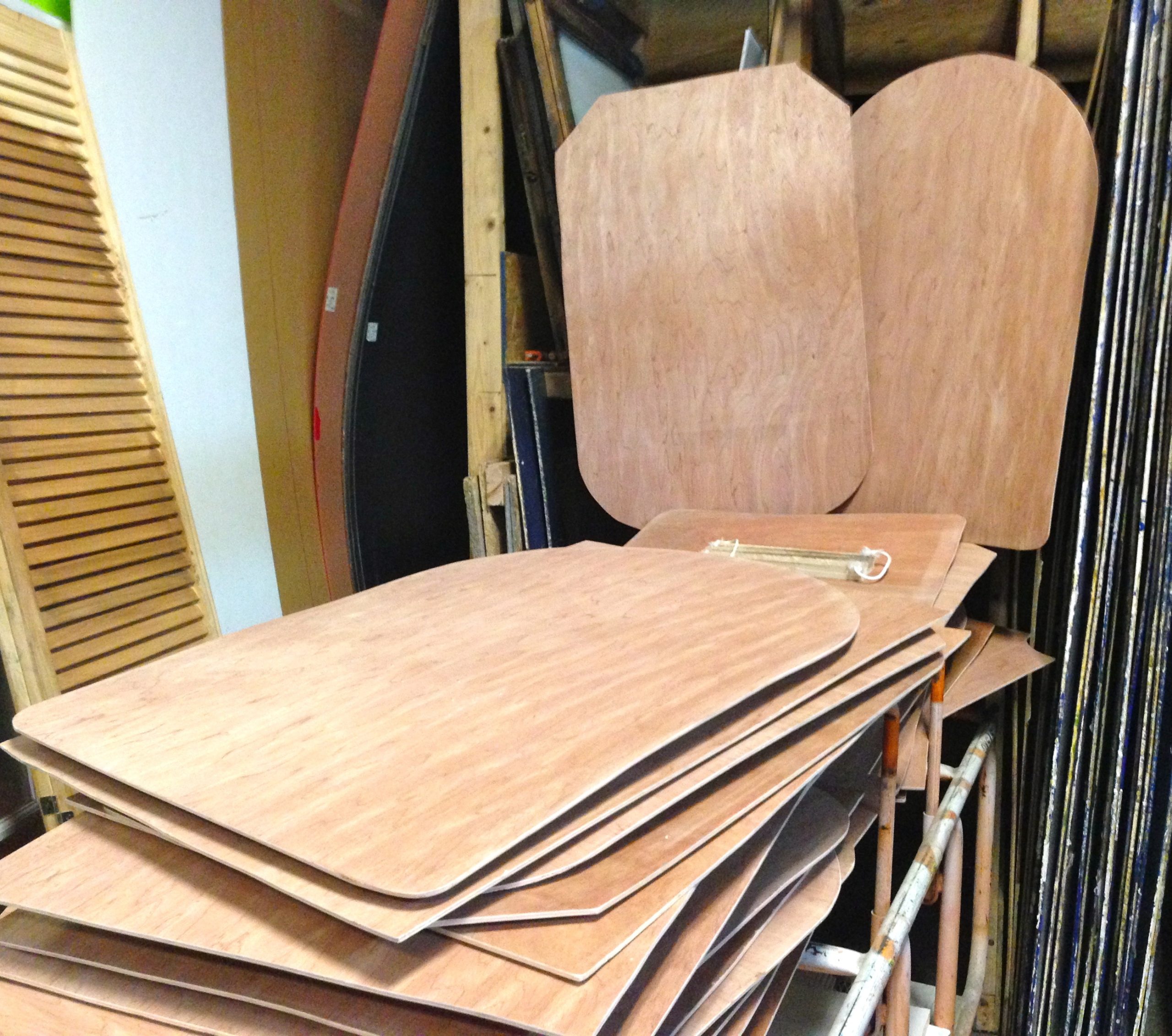 Read more about the article 50 Henry IV Army Shields??