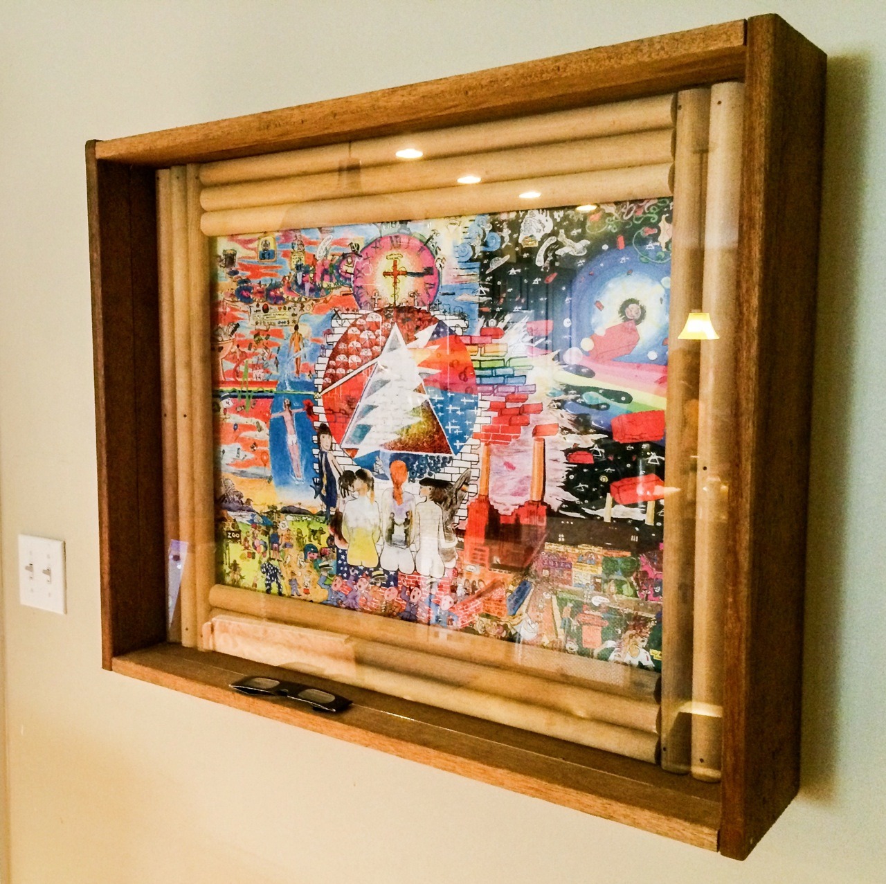 Read more about the article Michael Fares’ Reclaimed wood frames