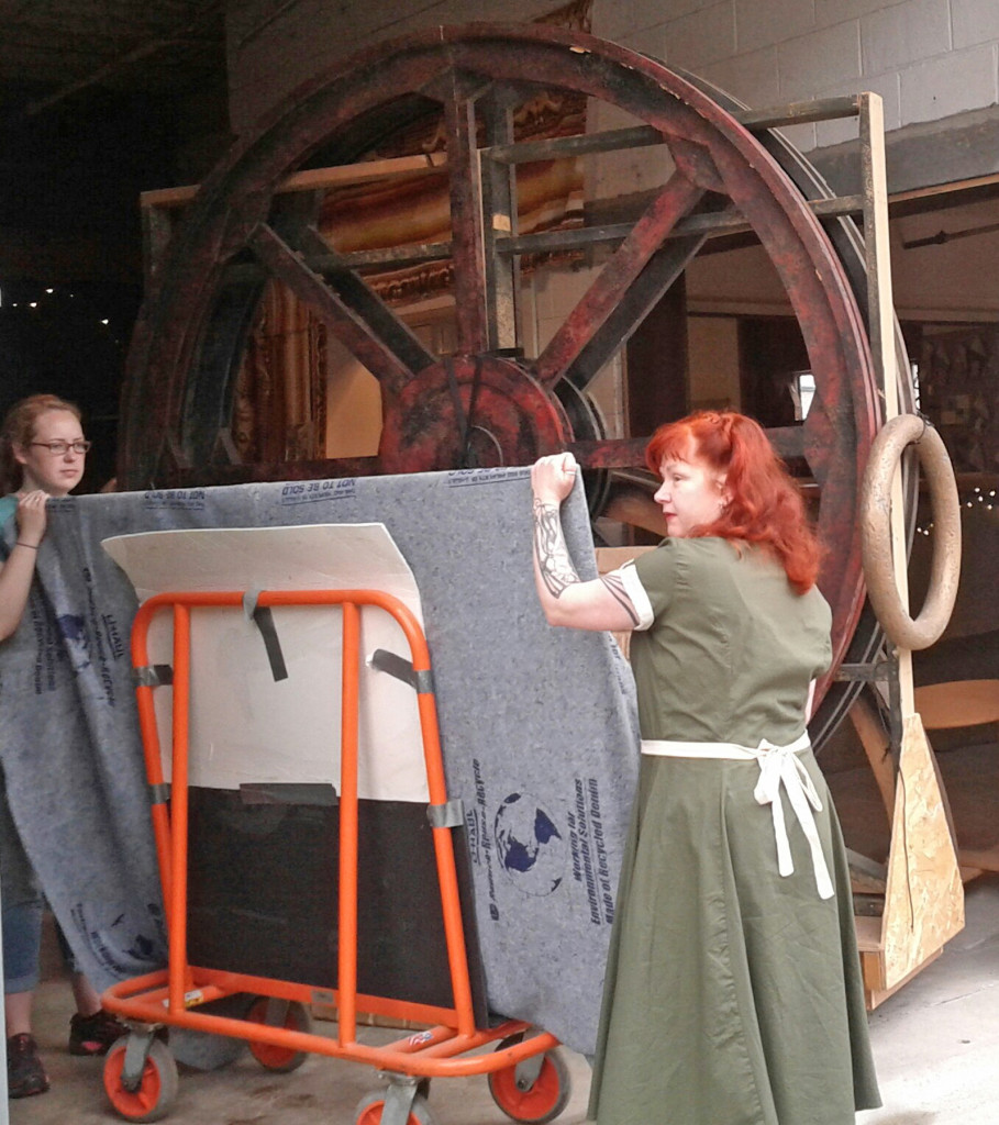 karyn & Alison moving stuff