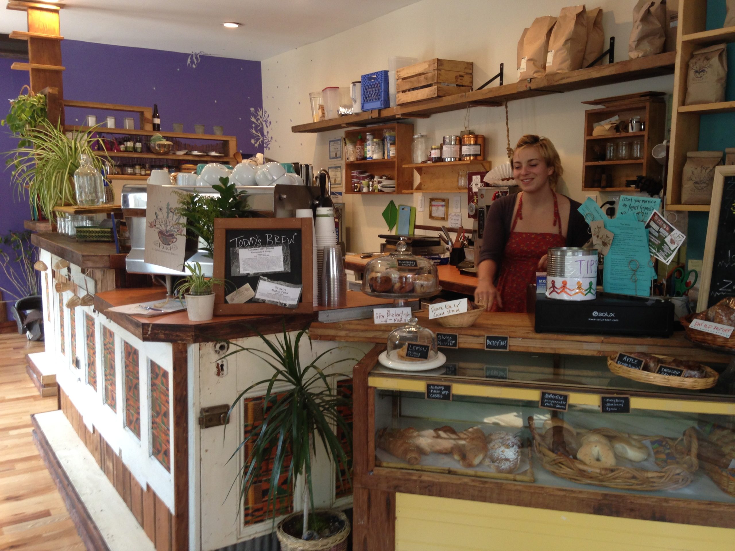 Read more about the article Franny Lou’s Porch now open in Kensington!