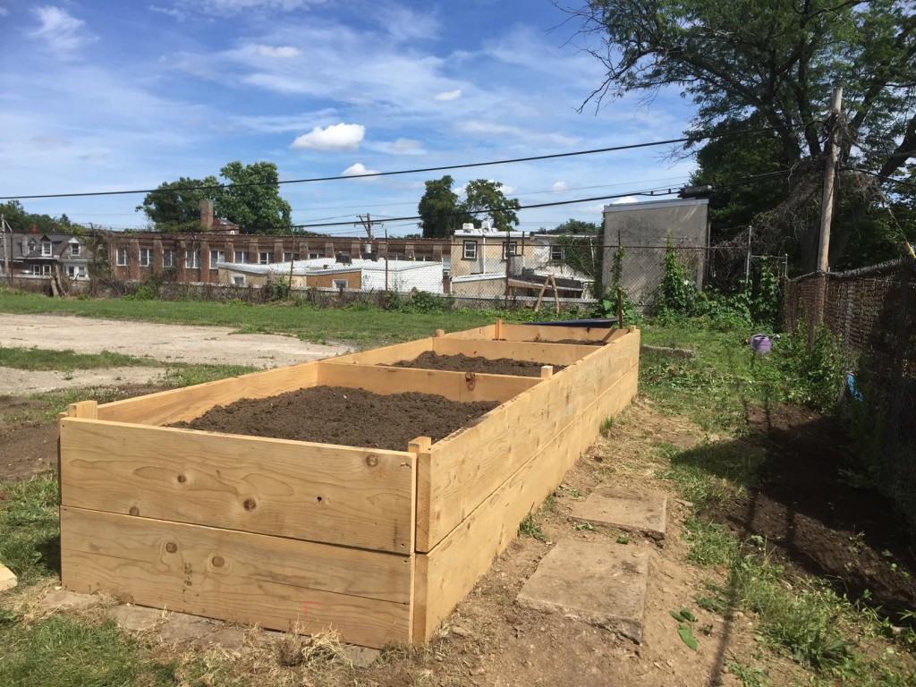 garden bed w 2x12s