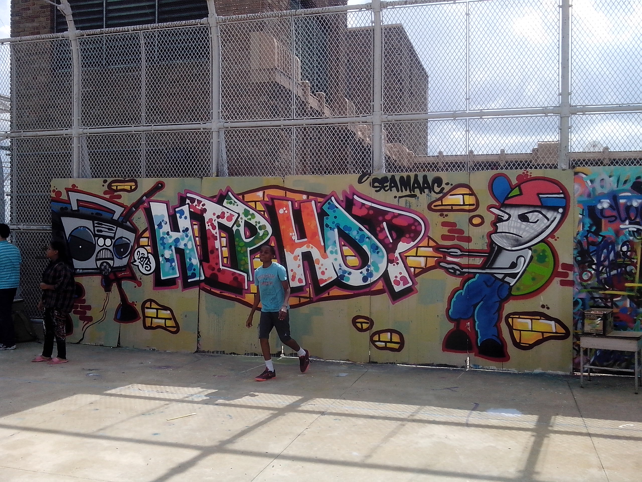 Read more about the article Reclaimed House Paint becomes Hip Hop Heritage Mural!