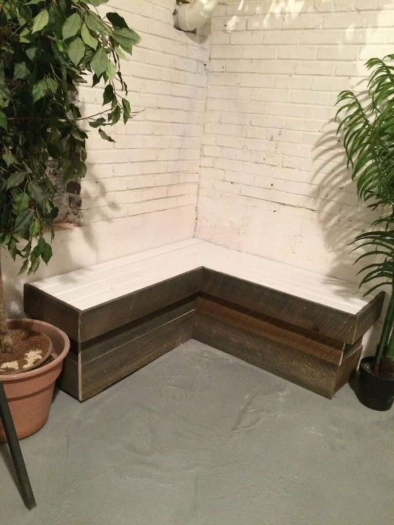 keystone mini golf bench