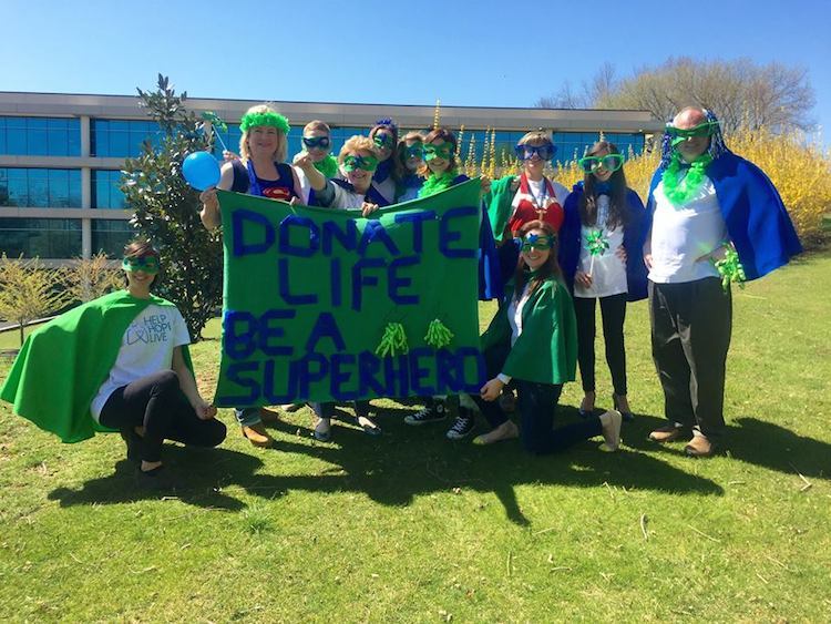 Read more about the article “Organ Donors Are Super Heros!”: HelpHOPELive Celebrates Donate Life Day with Fabrics from the RE