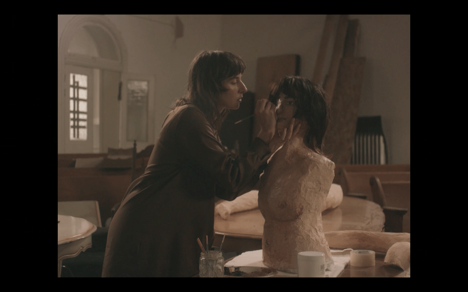 Read more about the article Creative Reuse Replica: “BEAUTY ROUTINE” music video by Mothers features thoughtfully reused materials